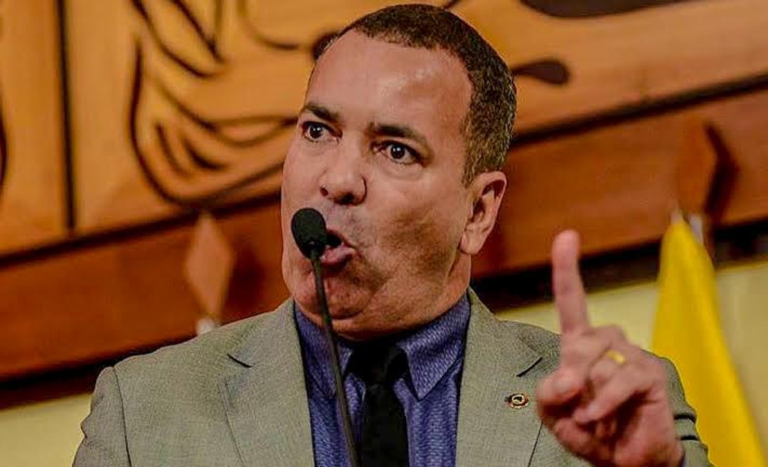 Neném Almeida nega “jogada” e diz que esposa foi nomeada “de surpresa”